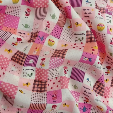 Flokon - Kockás mintával és apró tarka figurákkal, rózsaszín Flokon - Kockás mintával és apró tarka figurákkal, rózsaszín