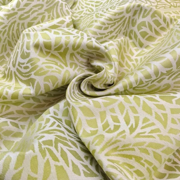 Pamutszövet - Indázó leveles mintával, zöld színben