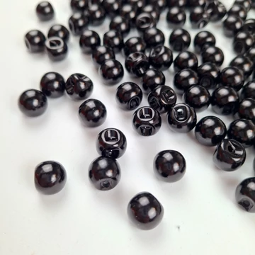 Gyöngy gomb – Fekete színben, 10mm (2172/16L)