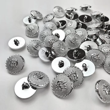 Műanyag gomb, SILVER  – Ékszergomb/címeres gomb ezüst színben, 40" (8105)