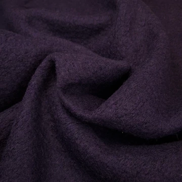 Kötött anyag - Sötétlila színben, gyapjú Kötött anyag - Sötétlila színben, gyapjú