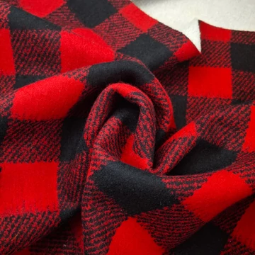 Kötött kelme, szőrme - Kockás mintával, kétoldalas, gyapjú