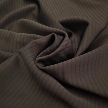 Gyapjú szövet - Barna színben, csíkos mintával