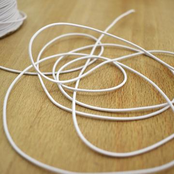 Kalapgumi – Hengeres kalapgumi fehér színben, 1,5mm