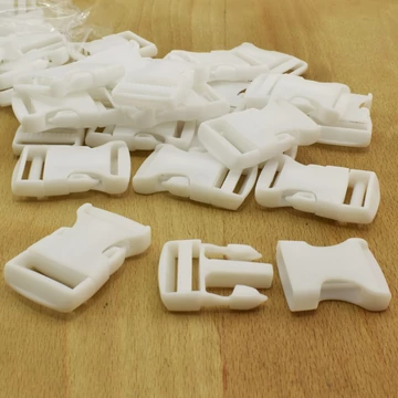 Műanyag tuck csat – Fehér színben, 30mm