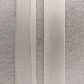 Ferdepánt - Szatén, 20mm, fehér