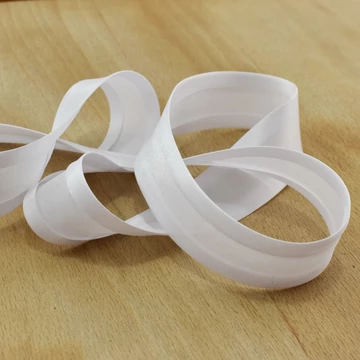 Ferdepánt – Szatén, fehér színben, 30mm