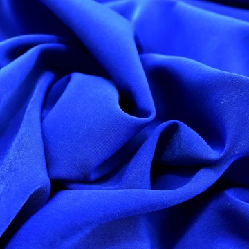 Nehézselyem – Királykék színben