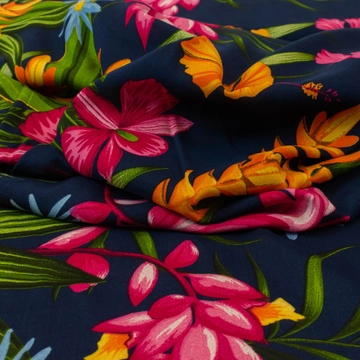 Viszkóz selyem – Sötétk alapon bordűrös virág mintával