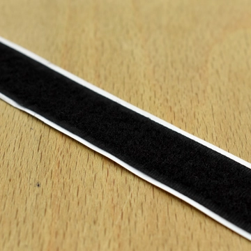 Öntapadó tépőzár – Fekete színben, bolyhos, 2cm