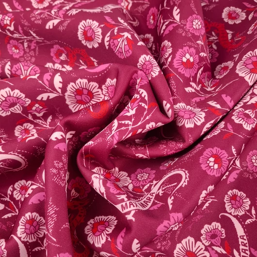 Neoprén - Bordó-ciklámen színben "Max Mara", kétoldalas, elasztikus
