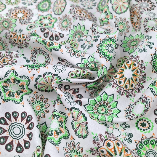 Pamutvászon - Zöld mandala mintával