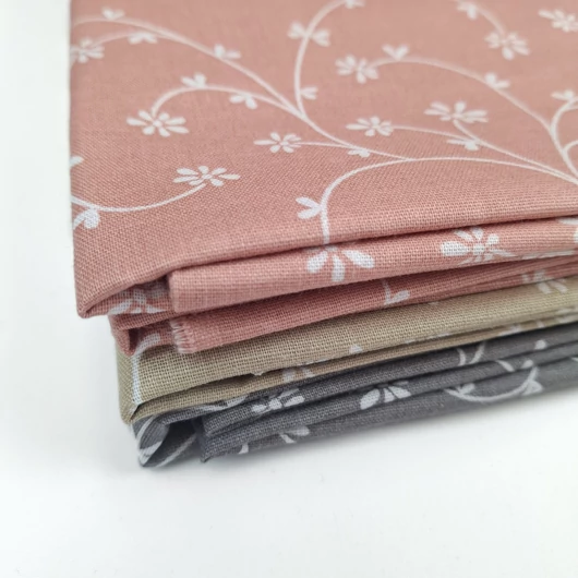 Patchwork pamutvászon csomag - Indás virágos mintával, 3 db