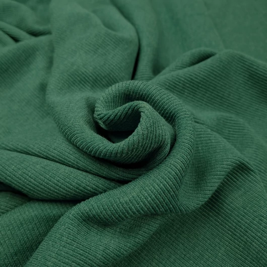 Passzé - Körkötött, fenyőzöld színben (8)