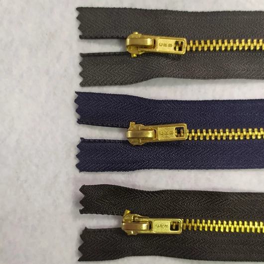 Fém cipzár – VT0-ás, zárt, 18-16-14 cm hosszú, réz, 3 színben