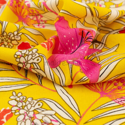 Lenvászon – Sárga alapon színes virágos