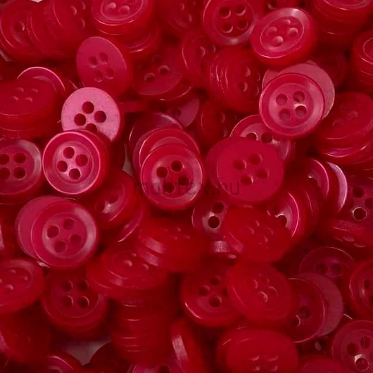 Inggomb – Meggypiros színben, négylyukú, 12mm