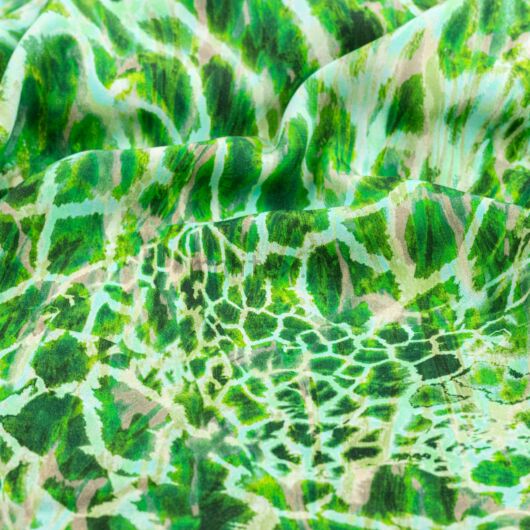 Viszkóz selyem – Zöld foltos mintával