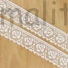 Kép 1/3 - Csipke szalag – Fehér műszál csipke hatszöges virágos mintával, 4cm