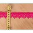 Kép 2/3 - Csipke szalag, légcsipke – Leveles, virágos mintával, pink