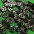Kép 1/3 - Inggomb – Gyöngyházfényű keki színben, négylyukú, 10mm