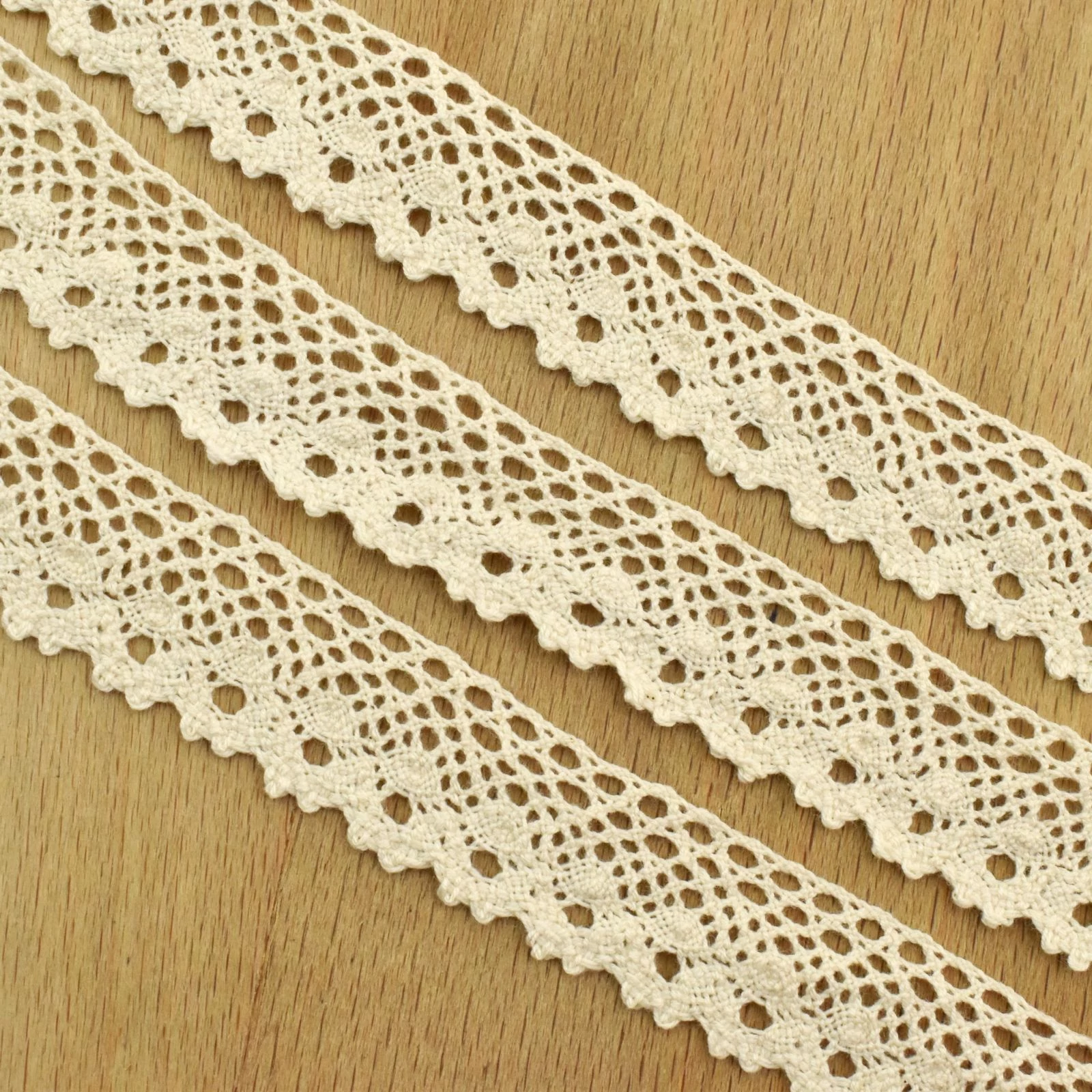 Csipke szalag – Vajszínű pamut csipke(1248), 2cm
