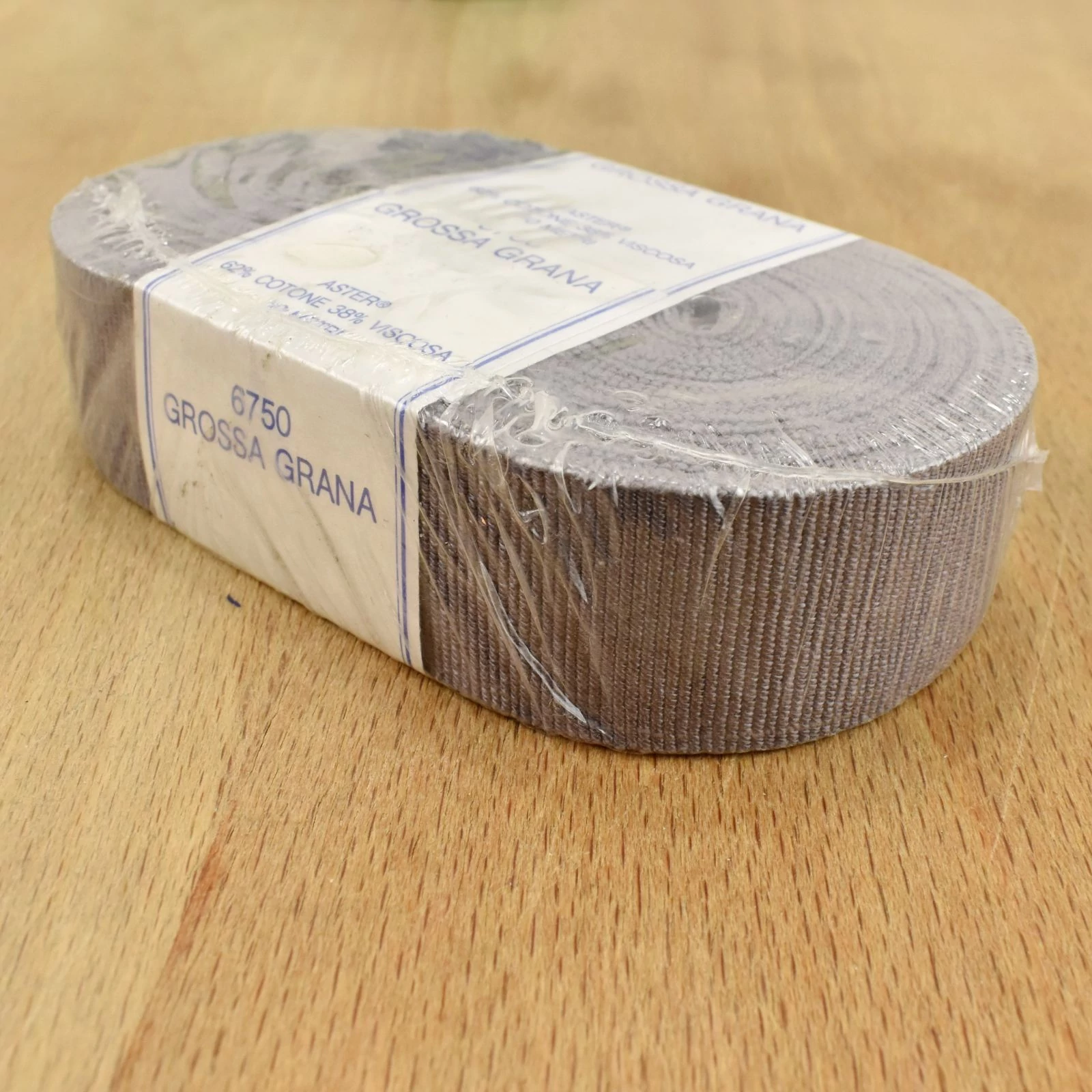 Ripsz szalag – Sötétszürke színben, 25mm, tekercsben