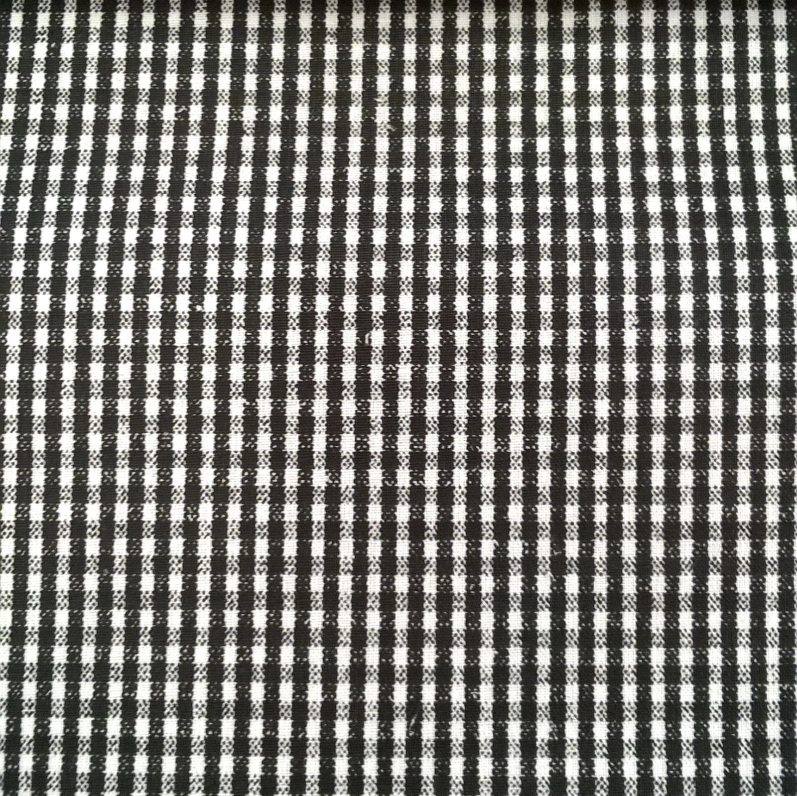 Pamutvászon – Fekete-fehér apró kockás mintával